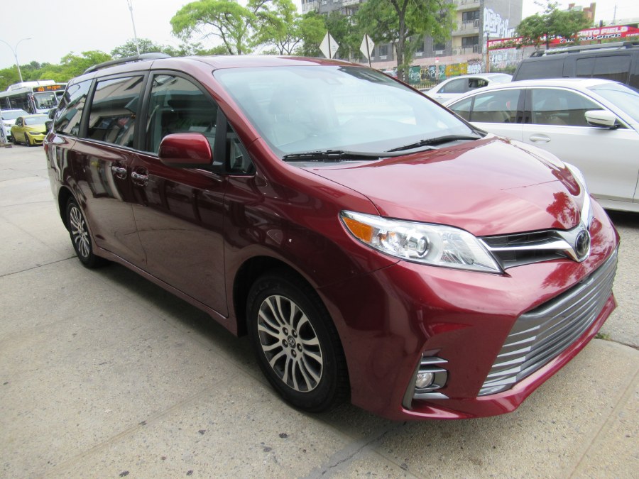 2019 Toyota Sienna XLE FWD 8-Passenger (Natl), available for sale in Woodside, New York | Pepmore Auto Sales Inc.. Woodside, New York 2019 Toyota Sienna XLE FWD 8-Passenger (Natl), available for sale in Woodside, New York | Pepmore Auto Sales Inc.. Woodside, New York