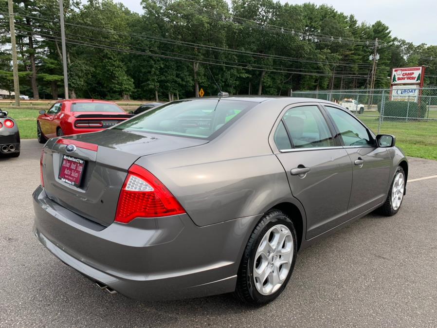2010 Ford Fusion 4dr Sdn SE FWD, available for sale in South Windsor, Connecticut | Mike And Tony Auto Sales, Inc. South Windsor, Connecticut 2010 Ford Fusion 4dr Sdn SE FWD, available for sale in South Windsor, Connecticut | Mike And Tony Auto Sales, Inc. South Windsor, Connecticut