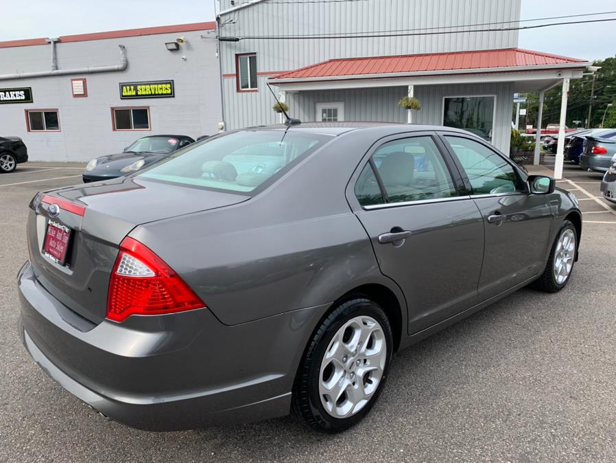 2010 Ford Fusion 4dr Sdn SE FWD, available for sale in South Windsor, Connecticut | Mike And Tony Auto Sales, Inc. South Windsor, Connecticut 2010 Ford Fusion 4dr Sdn SE FWD, available for sale in South Windsor, Connecticut | Mike And Tony Auto Sales, Inc. South Windsor, Connecticut