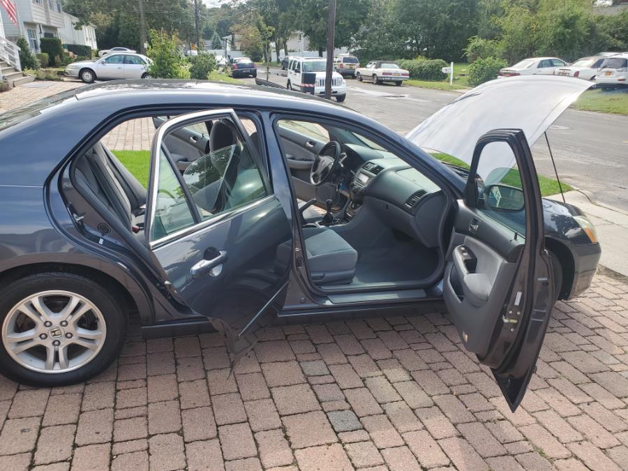 2006 Honda Accord Sdn LX SE MT, available for sale in West Babylon, New York | SGM Auto Sales. West Babylon, New York 2006 Honda Accord Sdn LX SE MT, available for sale in West Babylon, New York | SGM Auto Sales. West Babylon, New York