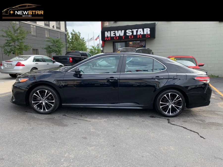 2018 Toyota Camry SE, available for sale in Peabody, Massachusetts | New Star Motors. Peabody, Massachusetts 2018 Toyota Camry SE, available for sale in Peabody, Massachusetts | New Star Motors. Peabody, Massachusetts