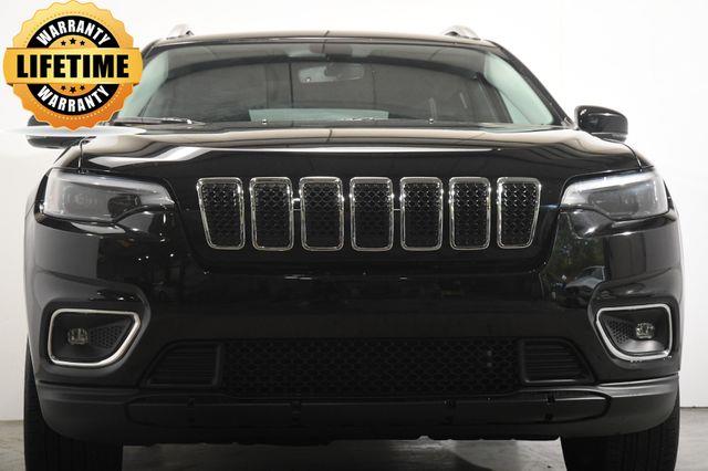 2019 Jeep Cherokee Limited w/ Safety Tech photo