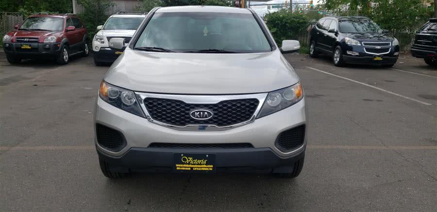2013 Kia Sorento 2WD 4dr I4 LX, available for sale in Little Ferry, New Jersey | Victoria Preowned Autos Inc. Little Ferry, New Jersey