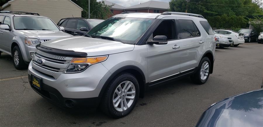2014 Ford Explorer FWD 4dr XLT, available for sale in Little Ferry, New Jersey | Victoria Preowned Autos Inc. Little Ferry, New Jersey 2014 Ford Explorer FWD 4dr XLT, available for sale in Little Ferry, New Jersey | Victoria Preowned Autos Inc. Little Ferry, New Jersey
