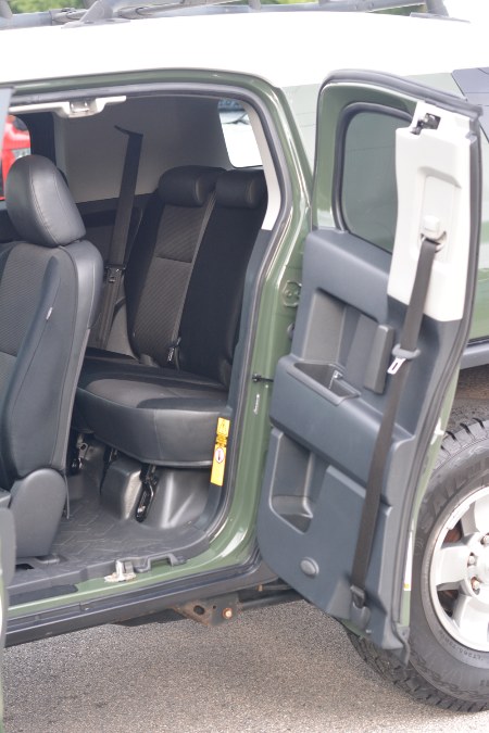 2010 Toyota FJ Cruiser 4WD 4dr Auto, available for sale in Ashland, Massachusetts | New Beginning Auto Service Inc. Ashland, Massachusetts 2010 Toyota FJ Cruiser 4WD 4dr Auto, available for sale in Ashland, Massachusetts | New Beginning Auto Service Inc. Ashland, Massachusetts