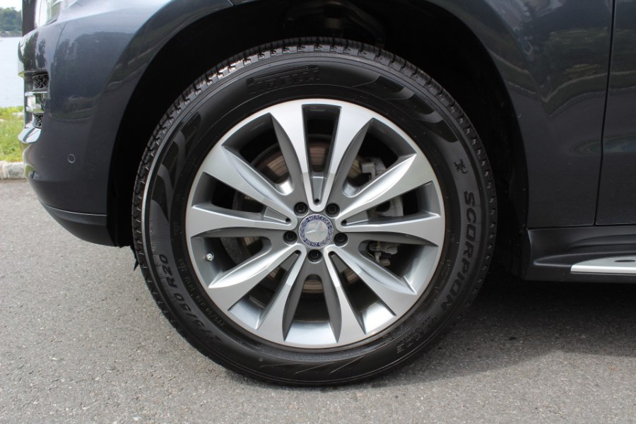 2016 Mercedes-Benz GL 4MATIC 4dr GL450, available for sale in Great Neck, New York | Great Neck Car Buyers & Sellers. Great Neck, New York 2016 Mercedes-Benz GL 4MATIC 4dr GL450, available for sale in Great Neck, New York | Great Neck Car Buyers & Sellers. Great Neck, New York