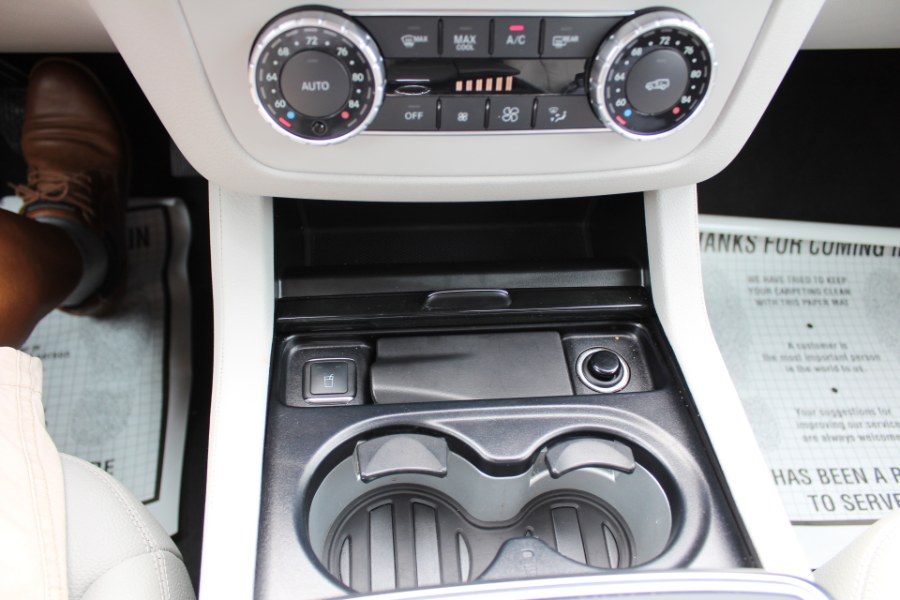 2016 Mercedes-Benz GL 4MATIC 4dr GL450, available for sale in Great Neck, New York | Great Neck Car Buyers & Sellers. Great Neck, New York 2016 Mercedes-Benz GL 4MATIC 4dr GL450, available for sale in Great Neck, New York | Great Neck Car Buyers & Sellers. Great Neck, New York