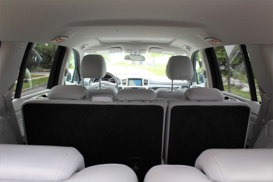 2016 Mercedes-Benz GL 4MATIC 4dr GL450, available for sale in Great Neck, New York | Great Neck Car Buyers & Sellers. Great Neck, New York 2016 Mercedes-Benz GL 4MATIC 4dr GL450, available for sale in Great Neck, New York | Great Neck Car Buyers & Sellers. Great Neck, New York