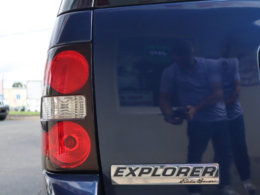 2008 Ford Explorer 4WD 4dr V6 Eddie Bauer, available for sale in Huntington Station, New York | My Auto Inc.. Huntington Station, New York 2008 Ford Explorer 4WD 4dr V6 Eddie Bauer, available for sale in Huntington Station, New York | My Auto Inc.. Huntington Station, New York