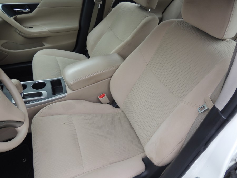 2015 Nissan Altima 4dr Sdn I4 2.5 S, available for sale in Brooklyn, New York | Carsbuck Inc.. Brooklyn, New York 2015 Nissan Altima 4dr Sdn I4 2.5 S, available for sale in Brooklyn, New York | Carsbuck Inc.. Brooklyn, New York