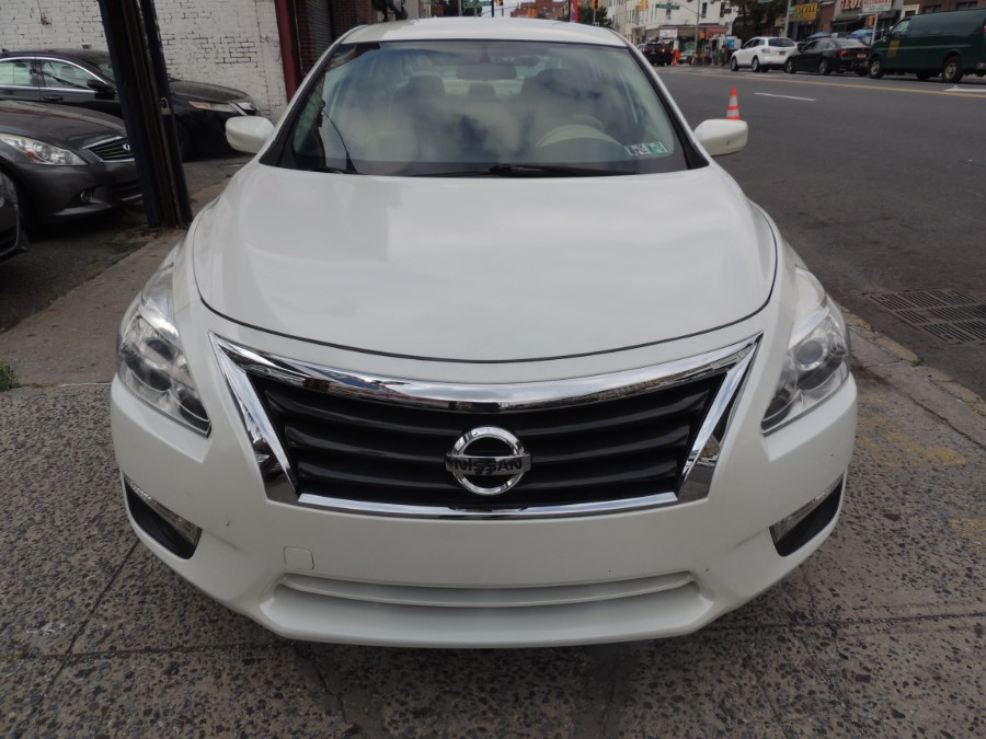 2015 Nissan Altima 4dr Sdn I4 2.5 S, available for sale in Brooklyn, New York | Carsbuck Inc.. Brooklyn, New York 2015 Nissan Altima 4dr Sdn I4 2.5 S, available for sale in Brooklyn, New York | Carsbuck Inc.. Brooklyn, New York