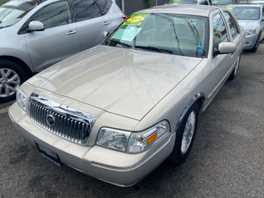 2009 Mercury Grand Marquis 4dr Sdn LS, available for sale in Middle Village, New York | Middle Village Motors . Middle Village, New York