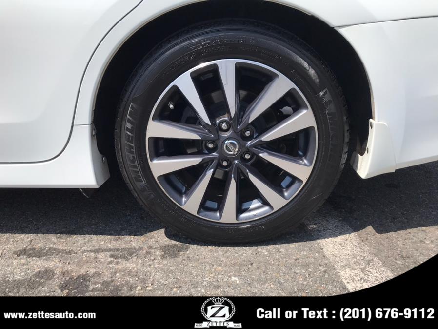 2016 Nissan Altima 4dr Sdn I4 2.5 SR, available for sale in Jersey City, New Jersey | Zettes Auto Mall. Jersey City, New Jersey 2016 Nissan Altima 4dr Sdn I4 2.5 SR, available for sale in Jersey City, New Jersey | Zettes Auto Mall. Jersey City, New Jersey