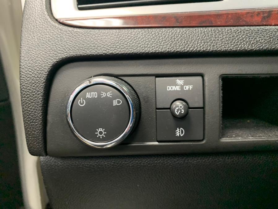 2009 Cadillac Escalade AWD 4dr, available for sale in Inwood, New York | 5 Towns Drive. Inwood, New York 2009 Cadillac Escalade AWD 4dr, available for sale in Inwood, New York | 5 Towns Drive. Inwood, New York