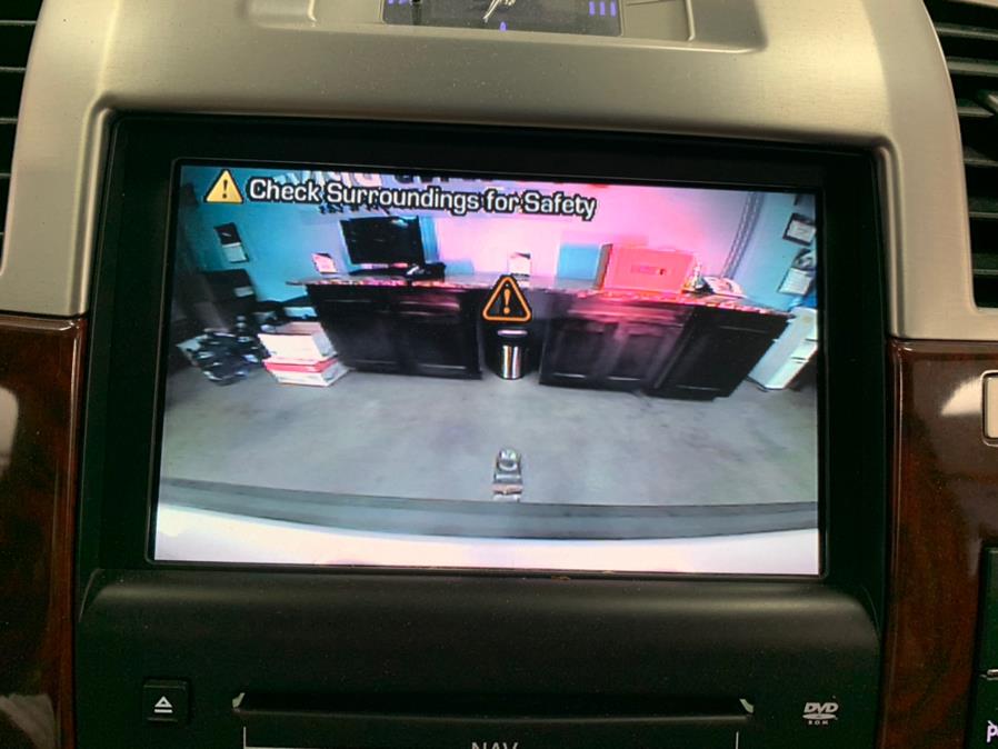 2009 Cadillac Escalade AWD 4dr, available for sale in Inwood, New York | 5 Towns Drive. Inwood, New York 2009 Cadillac Escalade AWD 4dr, available for sale in Inwood, New York | 5 Towns Drive. Inwood, New York