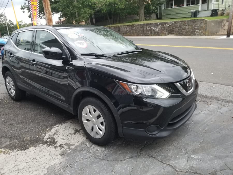 Used Nissan Rogue Sport AWD S 2019 | Adonai Auto Sales LLC. Milford, Connecticut Used Nissan Rogue Sport AWD S 2019 | Adonai Auto Sales LLC. Milford, Connecticut