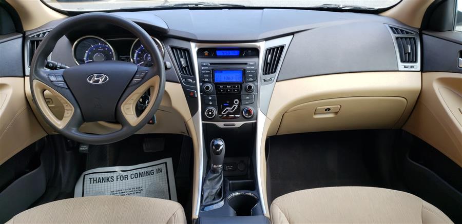Used Hyundai Sonata 4dr Sdn 2.4L Auto GLS 2013 | National Auto Brokers, Inc.. Waterbury, Connecticut Used Hyundai Sonata 4dr Sdn 2.4L Auto GLS 2013 | National Auto Brokers, Inc.. Waterbury, Connecticut
