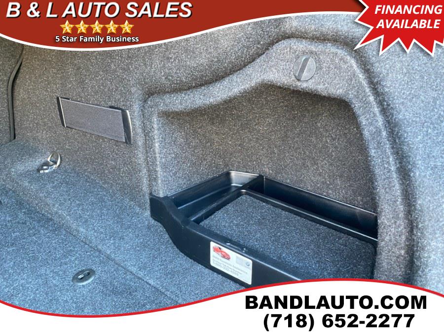 2013 BMW 3 Series 4dr Sdn 328i xDrive AWD, available for sale in Bronx, New York | B & L Auto Sales LLC. Bronx, New York 2013 BMW 3 Series 4dr Sdn 328i xDrive AWD, available for sale in Bronx, New York | B & L Auto Sales LLC. Bronx, New York