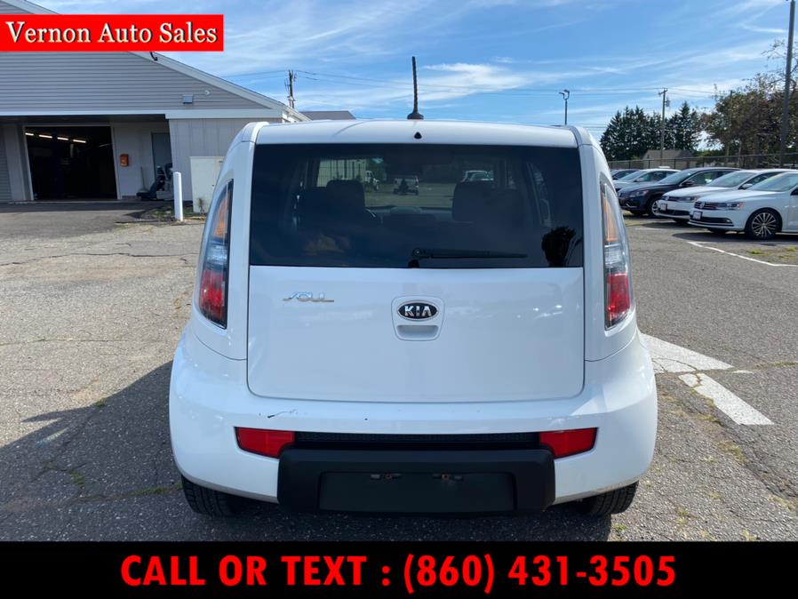 2011 Kia Soul 5dr Wgn Man, available for sale in Manchester, Connecticut | Vernon Auto Sale & Service. Manchester, Connecticut 2011 Kia Soul 5dr Wgn Man, available for sale in Manchester, Connecticut | Vernon Auto Sale & Service. Manchester, Connecticut
