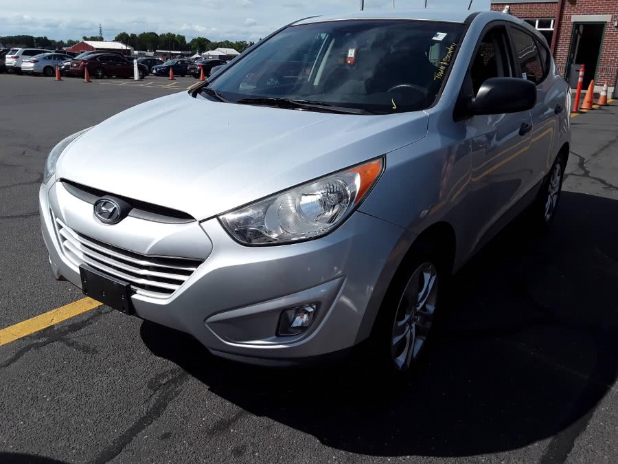 2013 Hyundai Tucson FWD 4dr Auto GL, available for sale in Manchester, Connecticut | Best Auto Sales LLC. Manchester, Connecticut 2013 Hyundai Tucson FWD 4dr Auto GL, available for sale in Manchester, Connecticut | Best Auto Sales LLC. Manchester, Connecticut