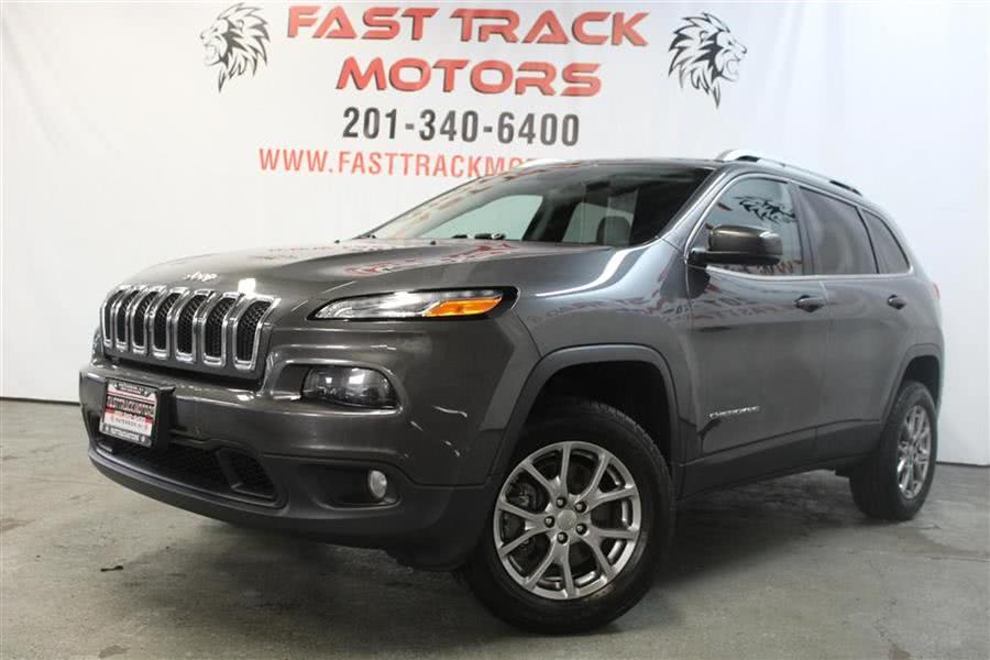 2018 Jeep Cherokee LATITUDE PLUS, available for sale in Paterson, New Jersey | Fast Track Motors. Paterson, New Jersey 2018 Jeep Cherokee LATITUDE PLUS, available for sale in Paterson, New Jersey | Fast Track Motors. Paterson, New Jersey