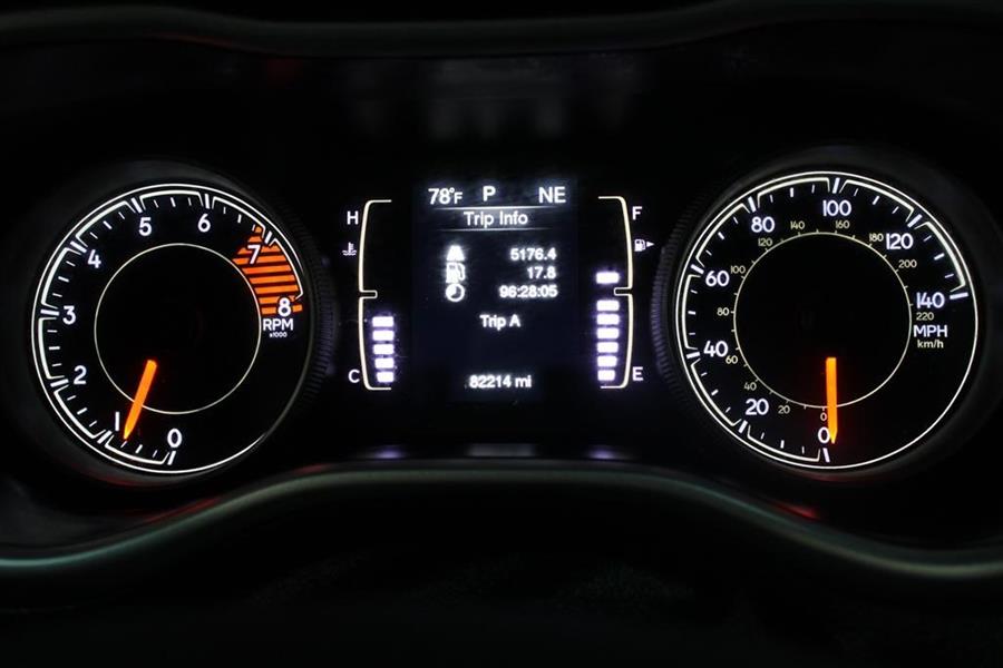 2018 Jeep Cherokee LATITUDE PLUS, available for sale in Paterson, New Jersey | Fast Track Motors. Paterson, New Jersey 2018 Jeep Cherokee LATITUDE PLUS, available for sale in Paterson, New Jersey | Fast Track Motors. Paterson, New Jersey