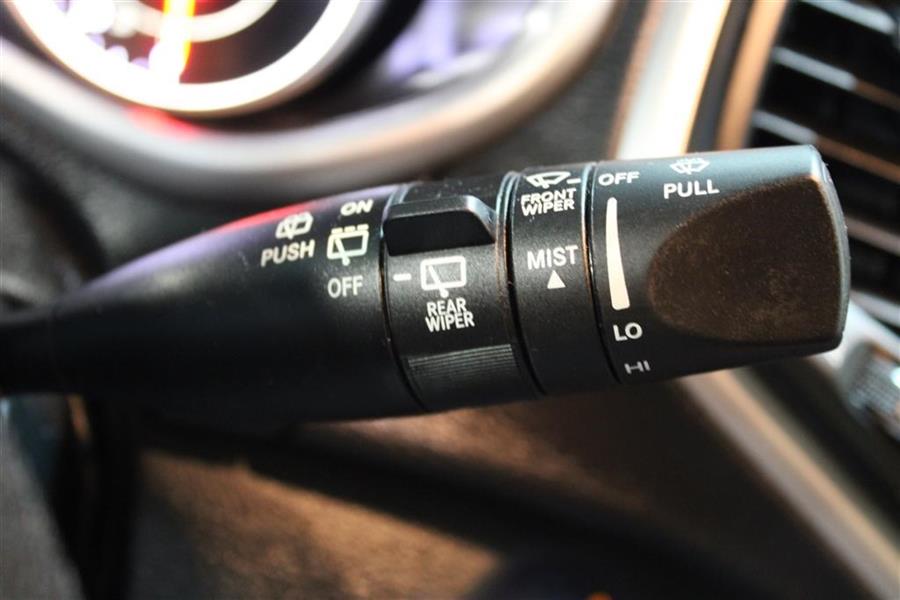 2018 Jeep Cherokee LATITUDE PLUS, available for sale in Paterson, New Jersey | Fast Track Motors. Paterson, New Jersey 2018 Jeep Cherokee LATITUDE PLUS, available for sale in Paterson, New Jersey | Fast Track Motors. Paterson, New Jersey