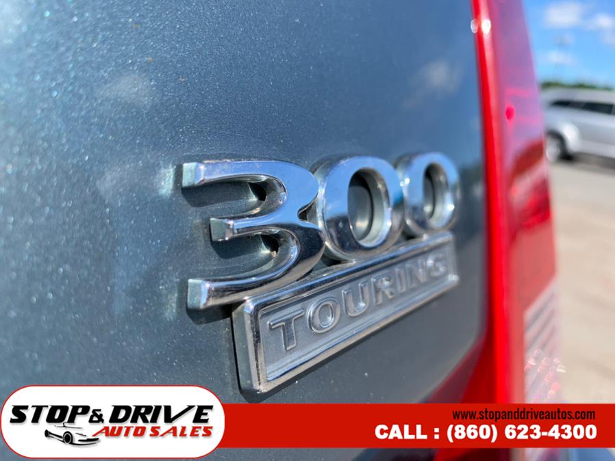 2006 Chrysler 300 4dr Sdn 300 Touring AWD, available for sale in East Windsor, Connecticut | Stop & Drive Auto Sales. East Windsor, Connecticut 2006 Chrysler 300 4dr Sdn 300 Touring AWD, available for sale in East Windsor, Connecticut | Stop & Drive Auto Sales. East Windsor, Connecticut
