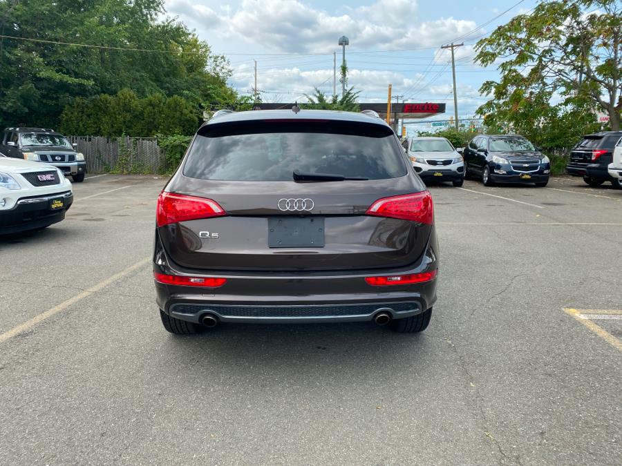 2011 Audi Q5 quattro 4dr 3.2L Premium Plus, available for sale in Little Ferry, New Jersey | Victoria Preowned Autos Inc. Little Ferry, New Jersey 2011 Audi Q5 quattro 4dr 3.2L Premium Plus, available for sale in Little Ferry, New Jersey | Victoria Preowned Autos Inc. Little Ferry, New Jersey