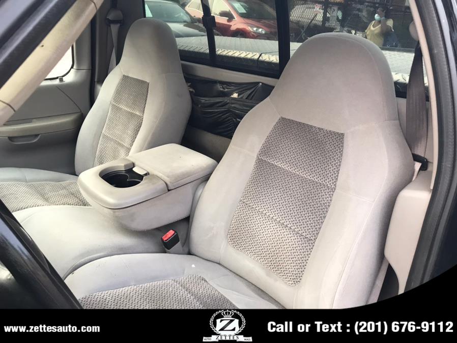 2003 Ford F-150 Reg Cab 120" XL, available for sale in Jersey City, New Jersey | Zettes Auto Mall. Jersey City, New Jersey 2003 Ford F-150 Reg Cab 120" XL, available for sale in Jersey City, New Jersey | Zettes Auto Mall. Jersey City, New Jersey
