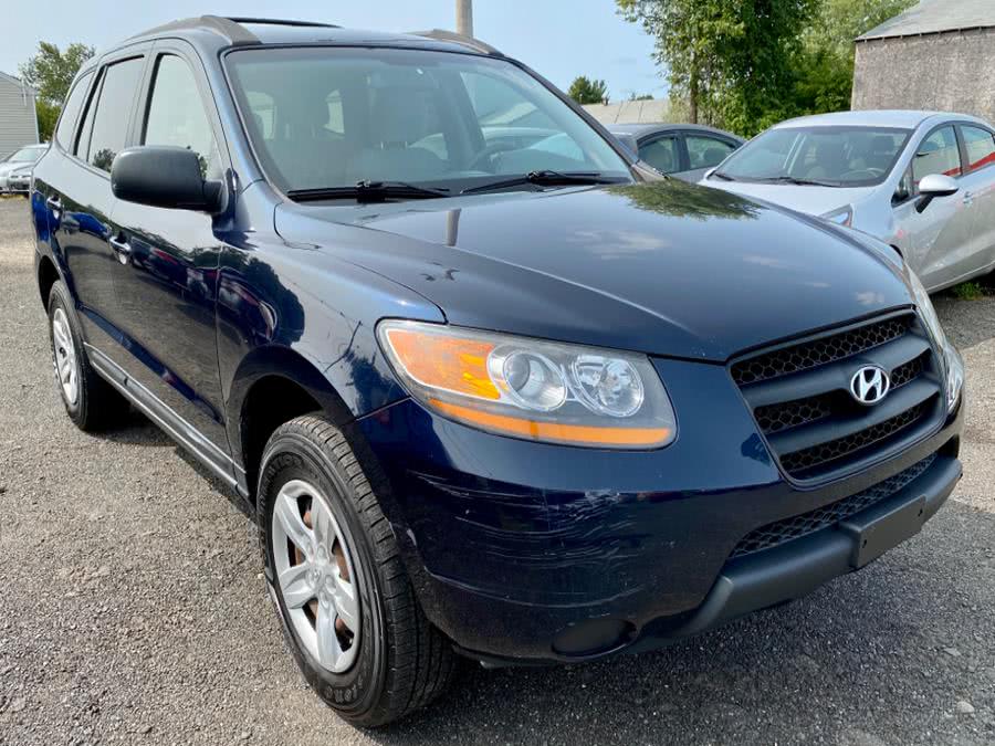 2009 Hyundai Santa Fe AWD 4dr Auto GLS, available for sale in Wallingford, Connecticut | Wallingford Auto Center LLC. Wallingford, Connecticut