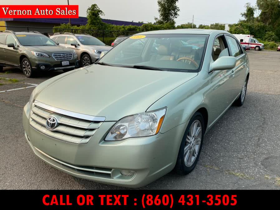 2005 Toyota Avalon 4dr Sdn Limited (Natl), available for sale in Manchester, Connecticut | Vernon Auto Sale & Service. Manchester, Connecticut