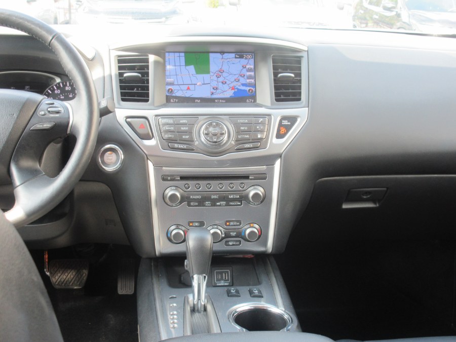 2019 Nissan Pathfinder FWD SL, available for sale in Linden, New Jersey | Route 27 Auto Mall. Linden, New Jersey 2019 Nissan Pathfinder FWD SL, available for sale in Linden, New Jersey | Route 27 Auto Mall. Linden, New Jersey