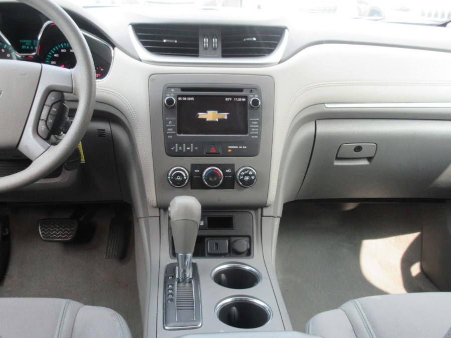 2017 Chevrolet Traverse AWD 4dr LS, available for sale in Linden, New Jersey | Route 27 Auto Mall. Linden, New Jersey 2017 Chevrolet Traverse AWD 4dr LS, available for sale in Linden, New Jersey | Route 27 Auto Mall. Linden, New Jersey