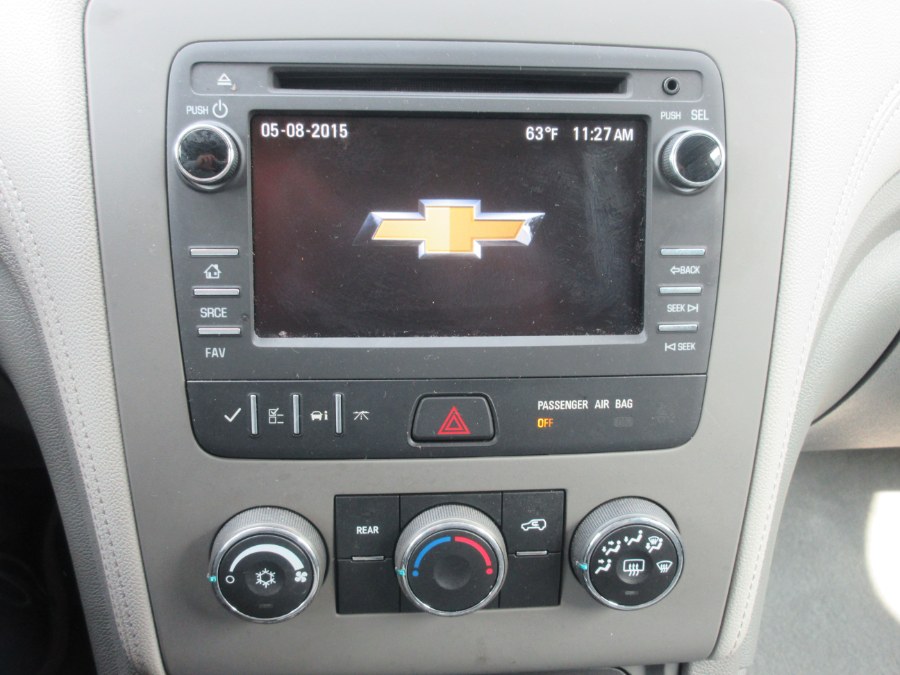 2017 Chevrolet Traverse AWD 4dr LS, available for sale in Linden, New Jersey | Route 27 Auto Mall. Linden, New Jersey 2017 Chevrolet Traverse AWD 4dr LS, available for sale in Linden, New Jersey | Route 27 Auto Mall. Linden, New Jersey