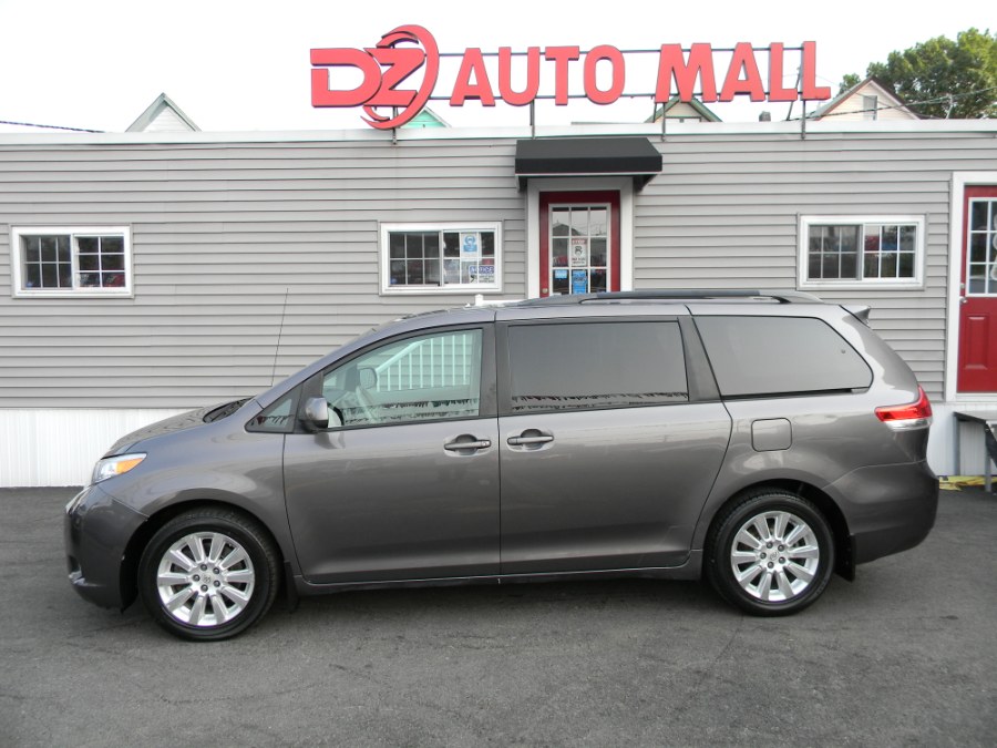 2011 Toyota Sienna 5dr 7-Pass Van V6 XLE AWD, available for sale in Paterson, New Jersey | DZ Automall. Paterson, New Jersey