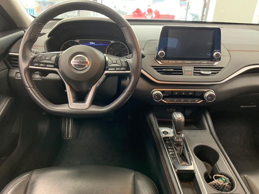 2019 Nissan Altima SR 2.5 SR Sedan, available for sale in Inwood, New York | 5 Towns Drive. Inwood, New York 2019 Nissan Altima SR 2.5 SR Sedan, available for sale in Inwood, New York | 5 Towns Drive. Inwood, New York