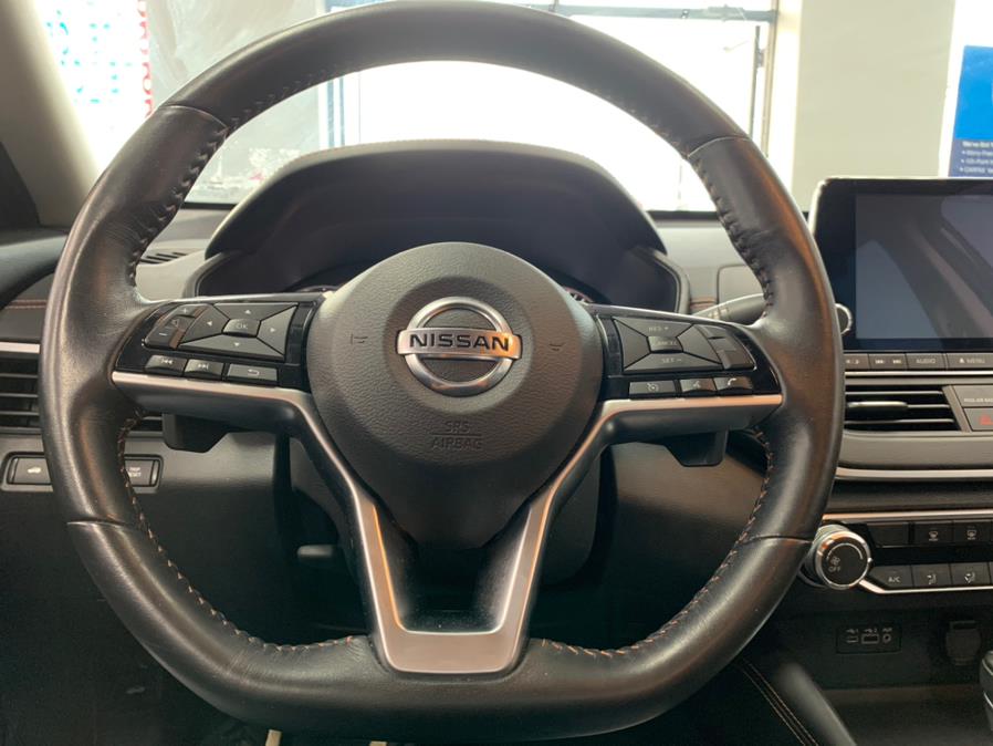 2019 Nissan Altima SR 2.5 SR Sedan, available for sale in Inwood, New York | 5 Towns Drive. Inwood, New York 2019 Nissan Altima SR 2.5 SR Sedan, available for sale in Inwood, New York | 5 Towns Drive. Inwood, New York