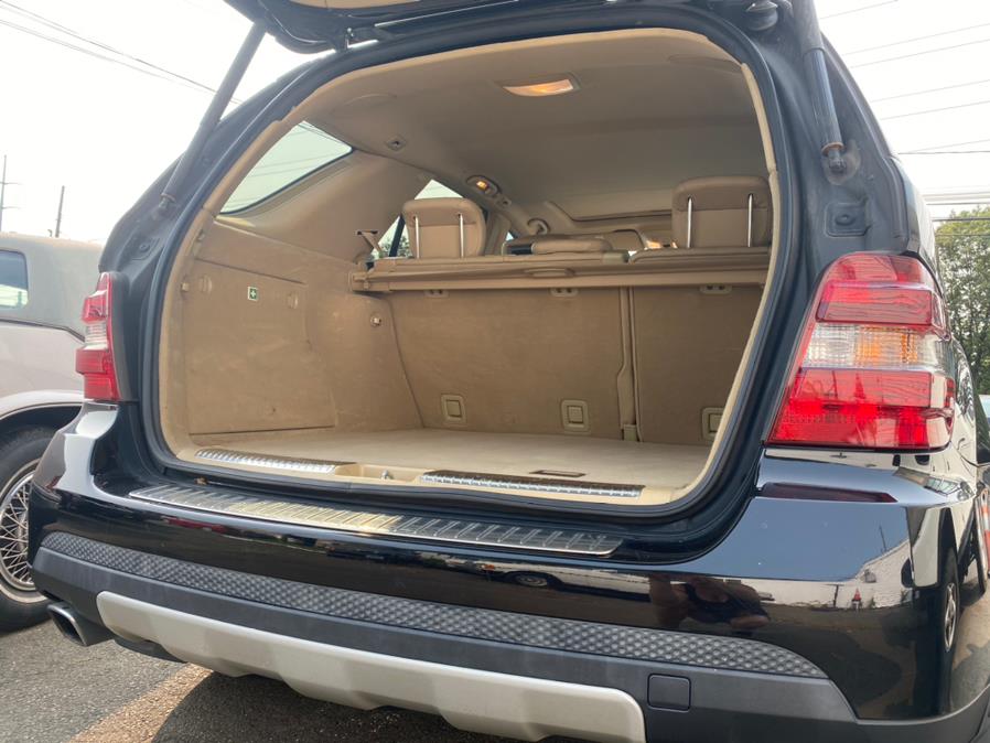 2008 Mercedes-Benz M-Class 4MATIC 4dr 3.5L, available for sale in Wallingford, Connecticut | Vertucci Automotive Inc. Wallingford, Connecticut 2008 Mercedes-Benz M-Class 4MATIC 4dr 3.5L, available for sale in Wallingford, Connecticut | Vertucci Automotive Inc. Wallingford, Connecticut