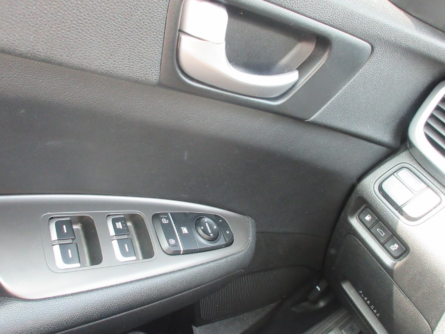 2019 Kia Optima LX Auto, available for sale in Linden, New Jersey | Route 27 Auto Mall. Linden, New Jersey 2019 Kia Optima LX Auto, available for sale in Linden, New Jersey | Route 27 Auto Mall. Linden, New Jersey