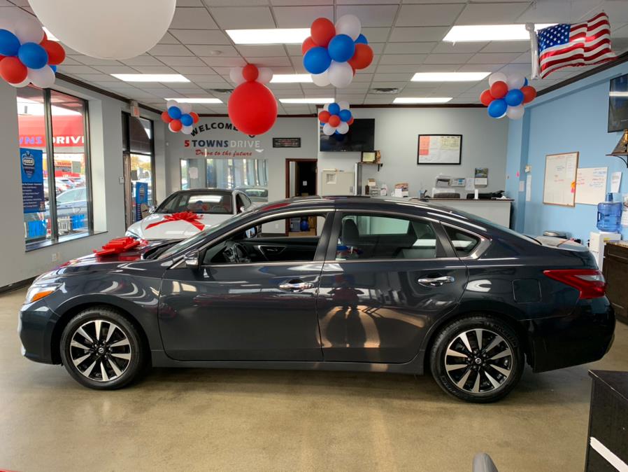 2018 Nissan Altima 2.5 SL Sedan, available for sale in Inwood, New York | 5 Towns Drive. Inwood, New York 2018 Nissan Altima 2.5 SL Sedan, available for sale in Inwood, New York | 5 Towns Drive. Inwood, New York