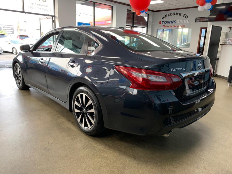 2018 Nissan Altima 2.5 SL Sedan, available for sale in Inwood, New York | 5 Towns Drive. Inwood, New York 2018 Nissan Altima 2.5 SL Sedan, available for sale in Inwood, New York | 5 Towns Drive. Inwood, New York