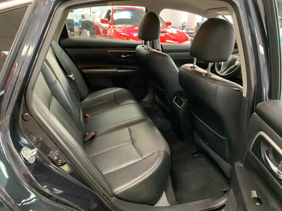 2018 Nissan Altima 2.5 SL Sedan, available for sale in Inwood, New York | 5 Towns Drive. Inwood, New York 2018 Nissan Altima 2.5 SL Sedan, available for sale in Inwood, New York | 5 Towns Drive. Inwood, New York