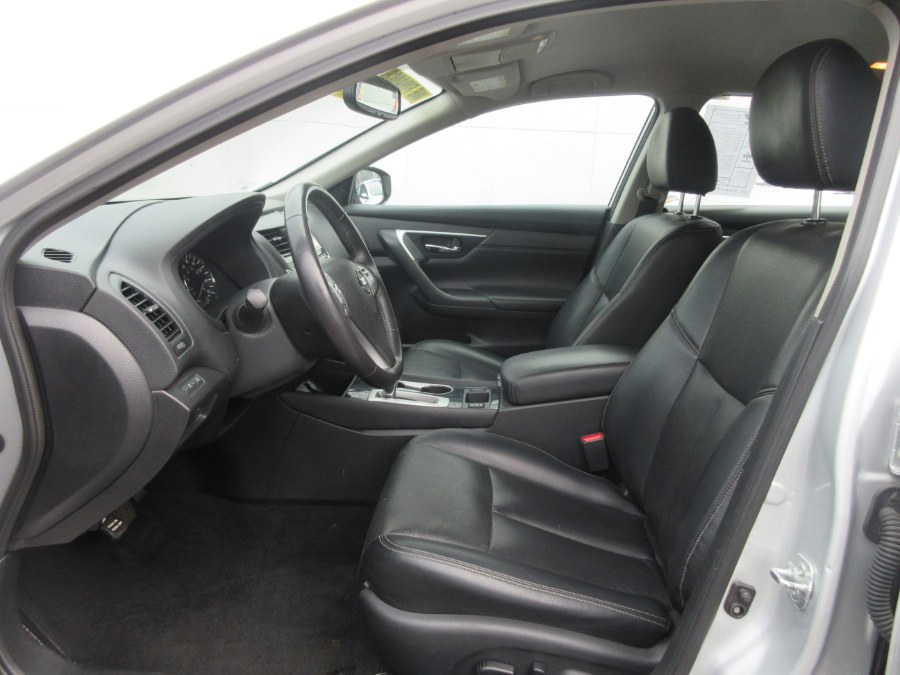2018 Nissan Altima 2.5 SV Sedan, available for sale in Linden, New Jersey | Route 27 Auto Mall. Linden, New Jersey 2018 Nissan Altima 2.5 SV Sedan, available for sale in Linden, New Jersey | Route 27 Auto Mall. Linden, New Jersey