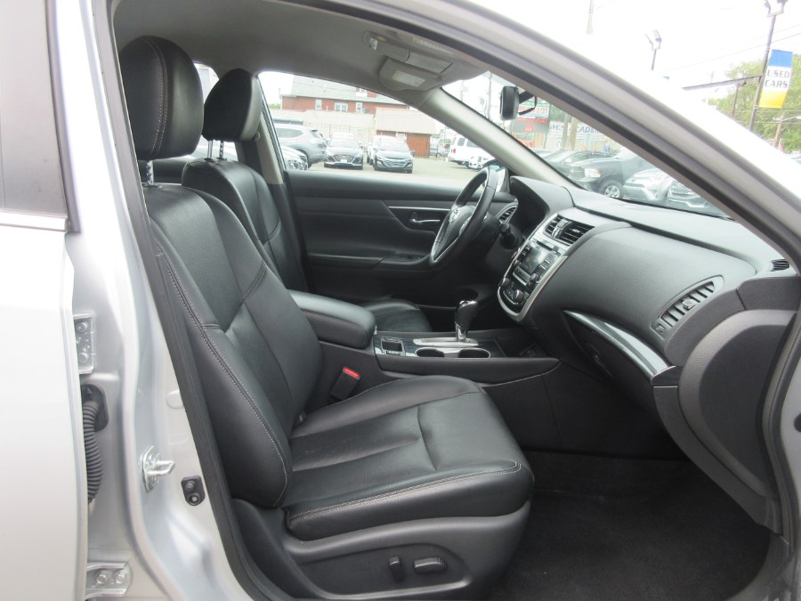 2018 Nissan Altima 2.5 SV Sedan, available for sale in Linden, New Jersey | Route 27 Auto Mall. Linden, New Jersey 2018 Nissan Altima 2.5 SV Sedan, available for sale in Linden, New Jersey | Route 27 Auto Mall. Linden, New Jersey