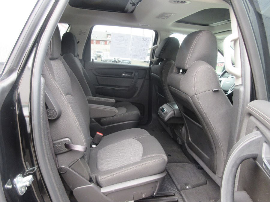 Used Chevrolet Traverse AWD 4dr LT w/2LT 2017 | Route 27 Auto Mall. Linden, New Jersey Used Chevrolet Traverse AWD 4dr LT w/2LT 2017 | Route 27 Auto Mall. Linden, New Jersey
