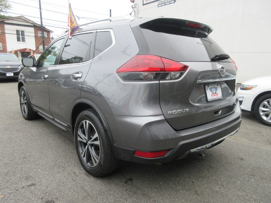 2018 Nissan Rogue FWD SL, available for sale in Linden, New Jersey | Route 27 Auto Mall. Linden, New Jersey 2018 Nissan Rogue FWD SL, available for sale in Linden, New Jersey | Route 27 Auto Mall. Linden, New Jersey
