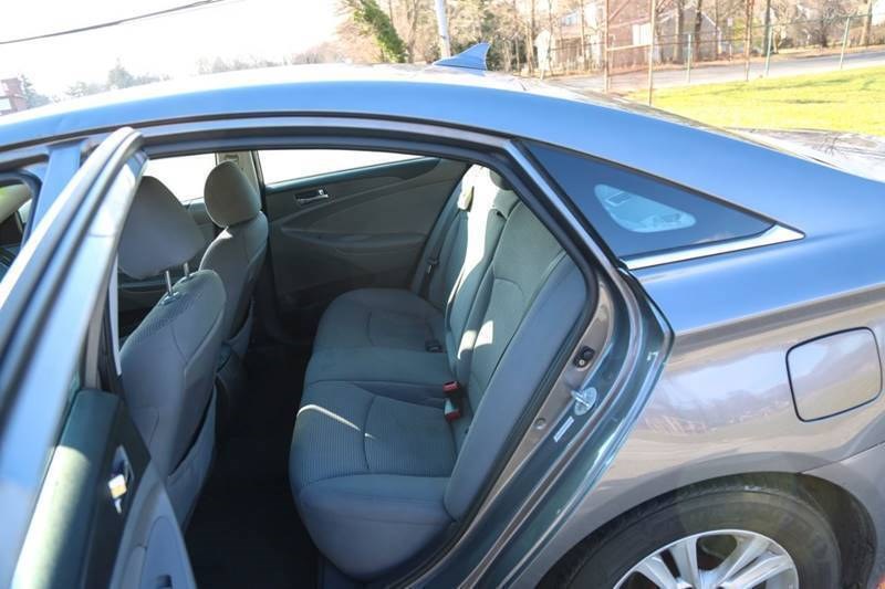 2011 Hyundai Sonata 4dr Sdn 2.4L Auto GLS PZEV, available for sale in Roslyn Heights, New York | Mekawy Auto Sales Inc. Roslyn Heights, New York 2011 Hyundai Sonata 4dr Sdn 2.4L Auto GLS PZEV, available for sale in Roslyn Heights, New York | Mekawy Auto Sales Inc. Roslyn Heights, New York