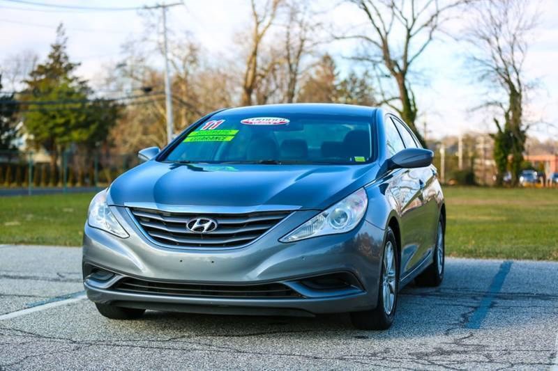 2011 Hyundai Sonata 4dr Sdn 2.4L Auto GLS PZEV, available for sale in Roslyn Heights, New York | Mekawy Auto Sales Inc. Roslyn Heights, New York 2011 Hyundai Sonata 4dr Sdn 2.4L Auto GLS PZEV, available for sale in Roslyn Heights, New York | Mekawy Auto Sales Inc. Roslyn Heights, New York