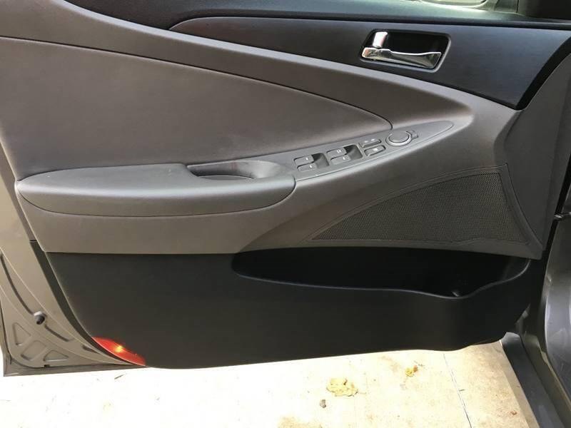 2011 Hyundai Sonata 4dr Sdn 2.4L Auto GLS PZEV, available for sale in Roslyn Heights, New York | Mekawy Auto Sales Inc. Roslyn Heights, New York 2011 Hyundai Sonata 4dr Sdn 2.4L Auto GLS PZEV, available for sale in Roslyn Heights, New York | Mekawy Auto Sales Inc. Roslyn Heights, New York